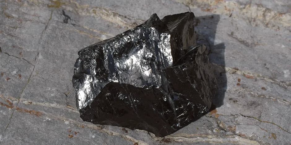 زغال سنگ آنتراسیت چیست؟